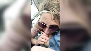 Crack whore sucks cock in the car