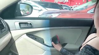 School student blowjob in the car